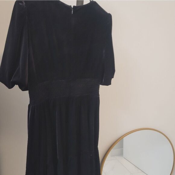 Antonio Melani Thelma Black Bubble Sleeve V-Neck Smocked Waist Tiered Sz 10 New - Picture 8 of 11